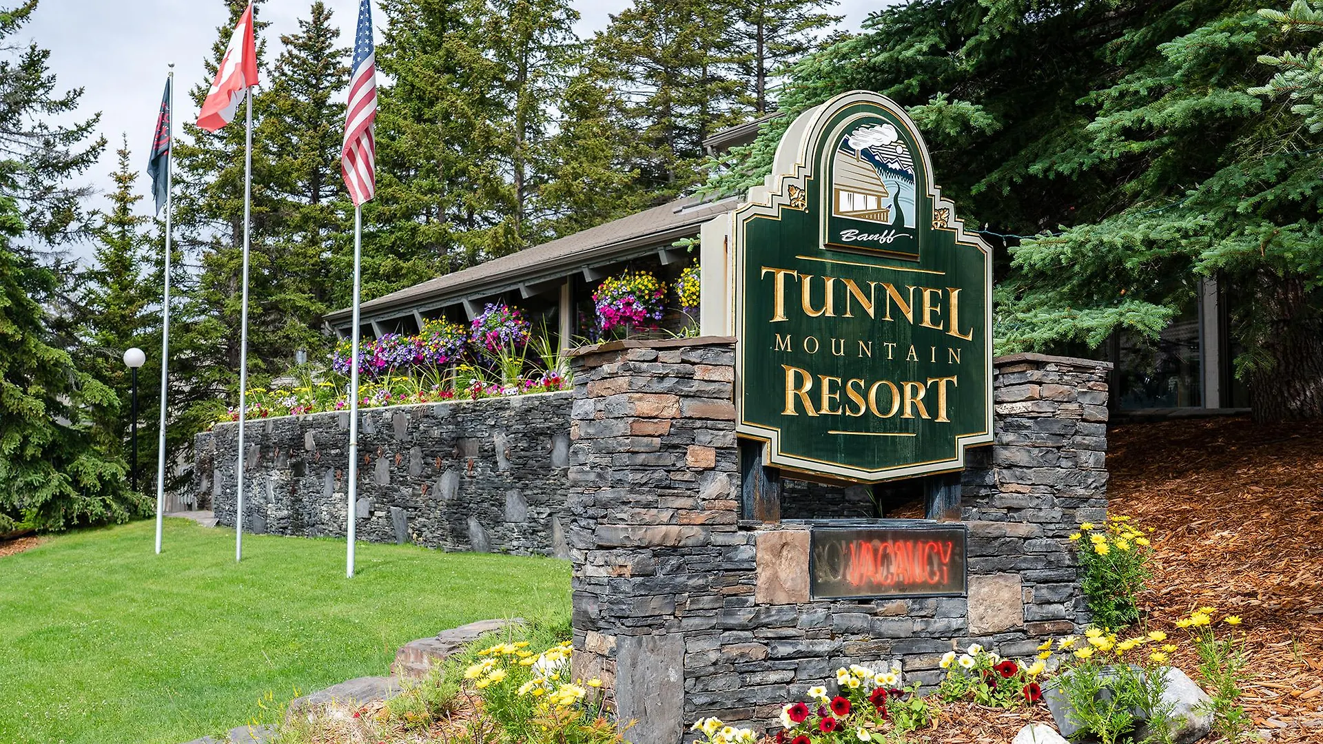 Tunnel Mountain Resort Banff