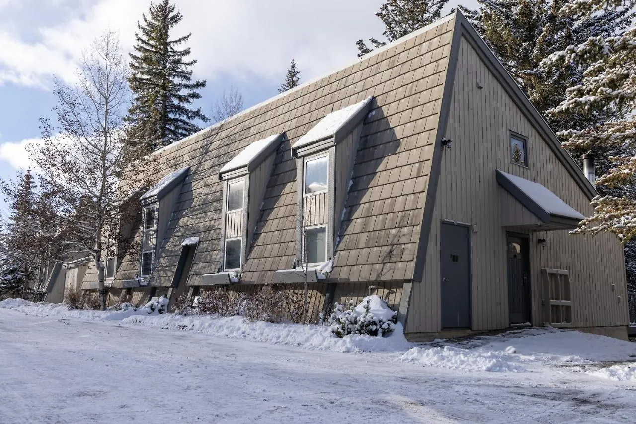 Tunnel Mountain Resort Banff Lodge